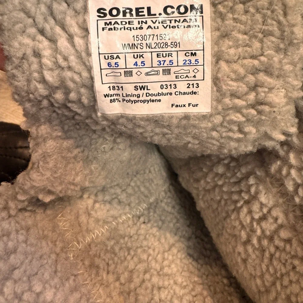 Sorel Tivoli High Nocturnal Winter Snow Boots Waterproof Lined Warm Size 6.5‎
